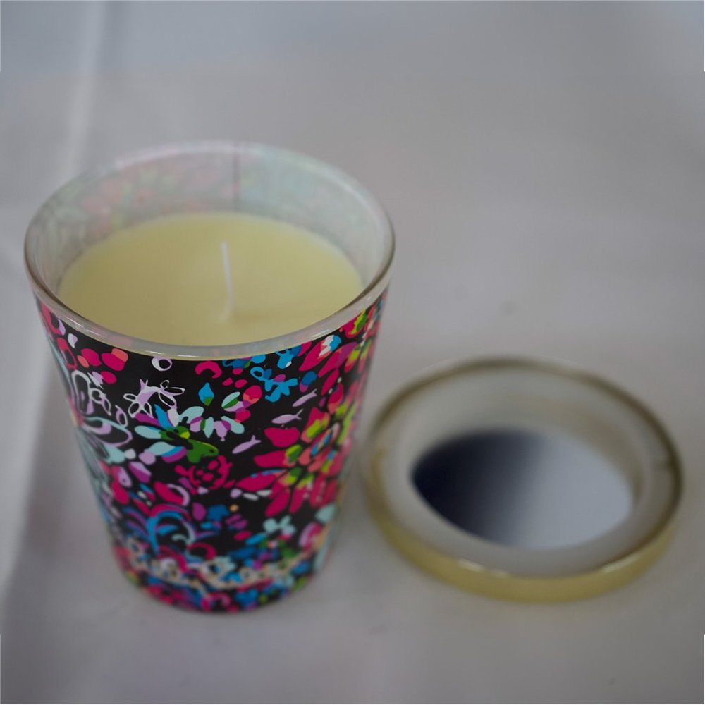 Lilly Pulitzer Multi Feeling Fintastic Candle New In Box